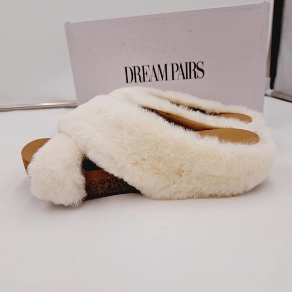 Dream Pair Creamy White Fuzzy Furry CrissCross Slide Sandals 6 - Picture 2 of 8